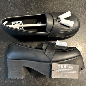 Black TUKskin™ Fringe Loafer Platform Womens sz 10